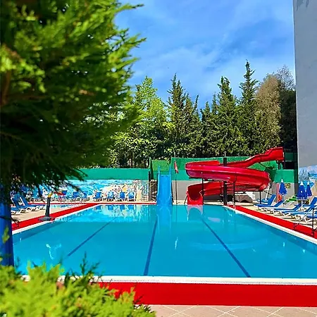 Royalisa Hotel