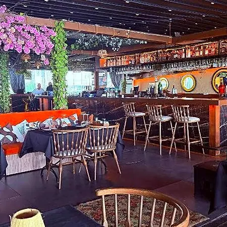 Hotel Royalisa 3*