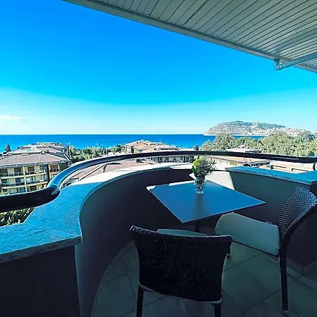 Hotel Royalisa
