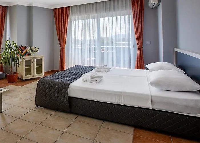 Hotel Royalisa 3*