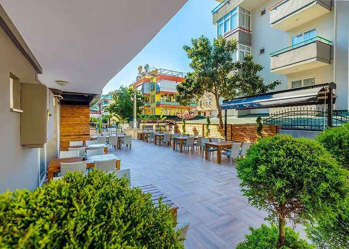 Royalisa Hotel